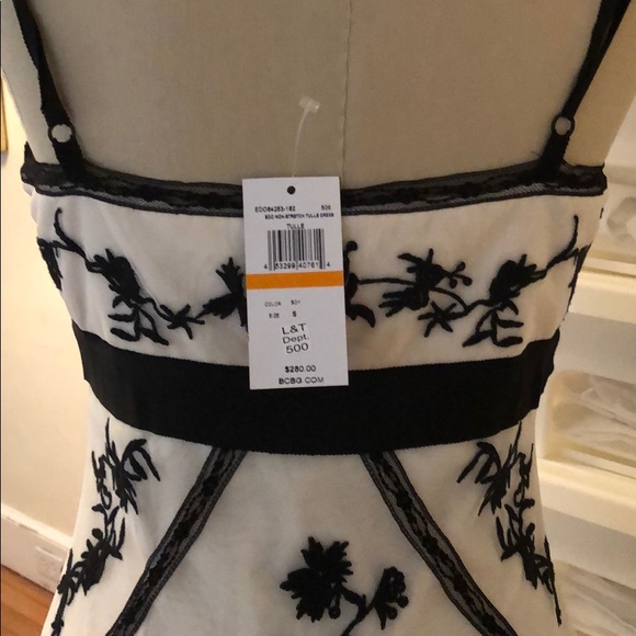 BCBG new dress - Picture 2 of 5